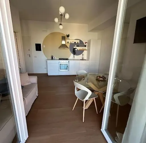 Momenti Di Felicità A Roma